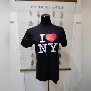 Official I Love NY Graphic T-Shirt Black Heart Logo Size Medium